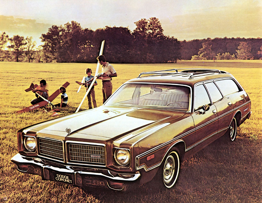 1975 Dodge International Brochure Page 7